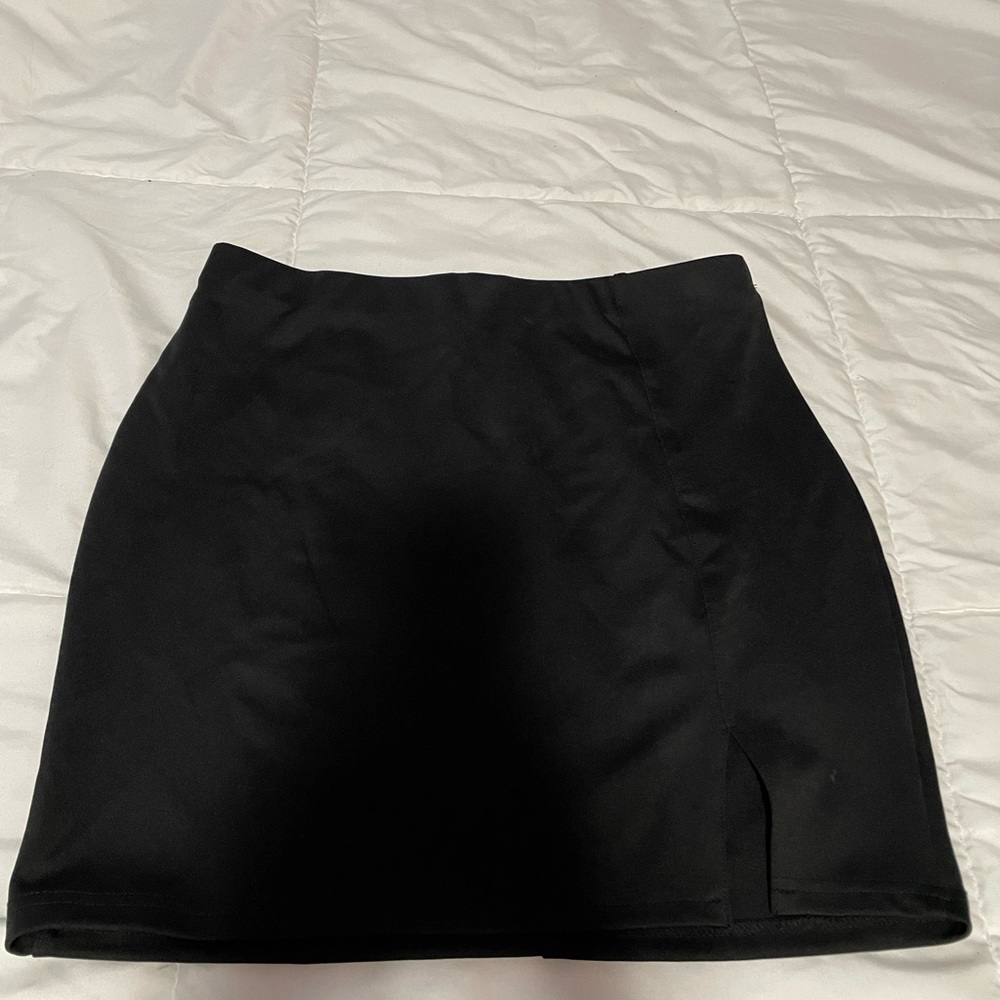 black mini skirt